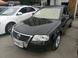 冠匯舊機動車經紀 專業代辦新車上戶，省時省心更便捷